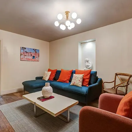 Апартаменты Le Marais - Les Halles Colorful & Modern 3bd