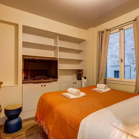 Le Marais - Les Halles Colorful & Modern 3bd Апартаменты