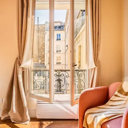 Le Marais - Les Halles Colorful & Modern 3bd Paris