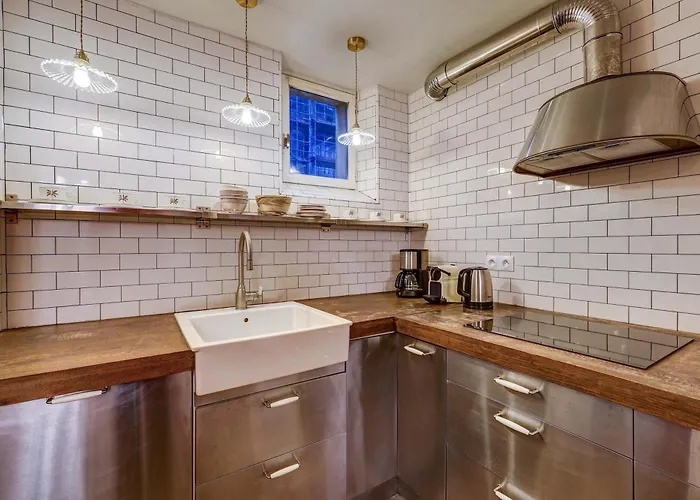 Le Marais - Les Halles Colorful & Modern 3bd *