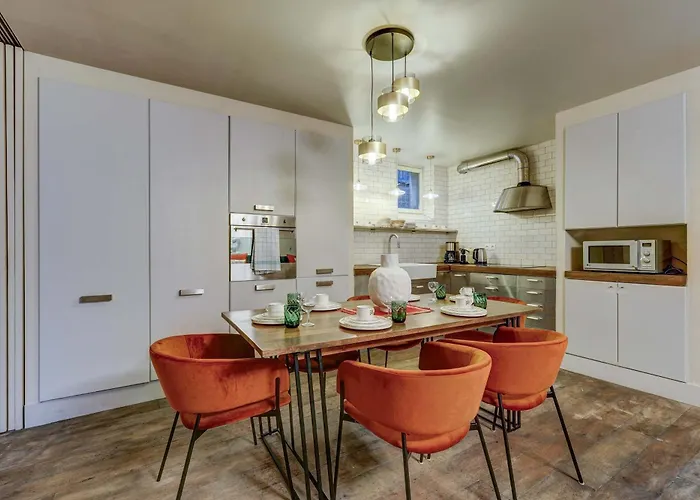 Le Marais - Les Halles Colorful & Modern 3bd