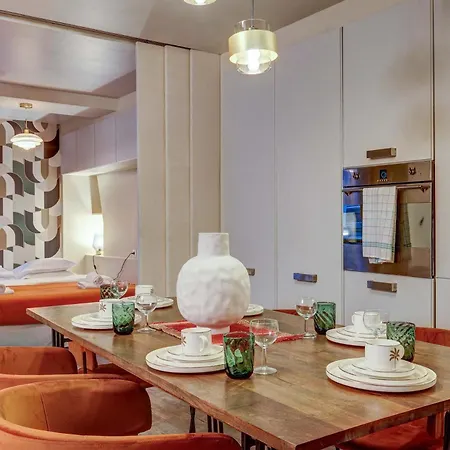 Le Marais - Les Halles Colorful & Modern 3bd Parijs